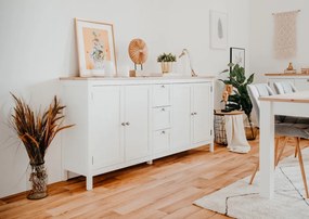 Široká úložná komoda Bergen, biela/dub artisan