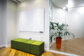 Toptabule.sk  Sklenená magnetická tabuľa biela ULTRAWHITE 200x100 cm