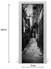 Fototapeta samolepiace na dvere mestské uličky 75x205 cm