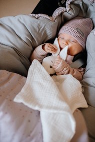 Beztroska zavinovacia deka do autosedačky LITTLE MIRACLES