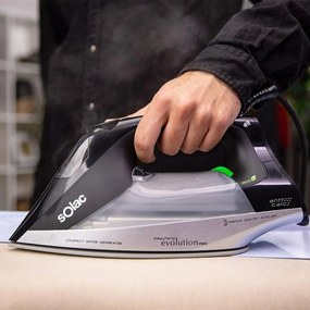 Žehlička Solac CVG9508 s parným generátorom EasyTemp Evolution Pro