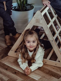 Montessori lezecký trojuholník MeowBaby®, natural
