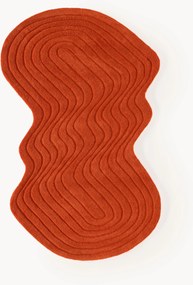 Ručne tuftovaný vlnený koberec v organickom tvare Aliza