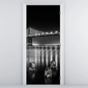 Fototapeta na dvere - Čiernobiely most (95x205cm)