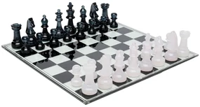 Chess dekorácia bielo-čierna