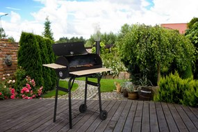 MultiGarden Veľký záhradný gril na kolieskach s teplomerom, komínom, 3 police - MultiGarden