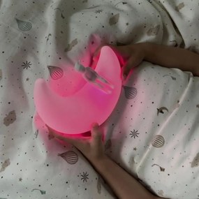 Cam Cam ApS Nočná lampička s farebným svetlom Moon Shell Off-White