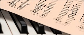 Obraz klavíra s notami (120x50 cm)