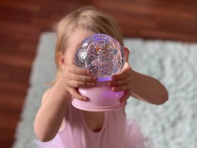 Nočné svetlo v snehovej guli - Baletka