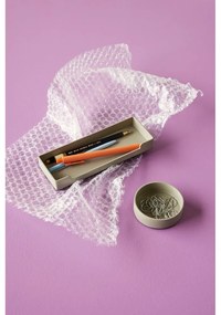 Kovový organizér na písacie potreby Disctrict – Hübsch