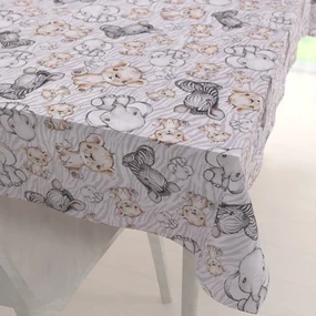 Biante Detský bavlnený obdĺžnikový obrus Sandra SA-335 Africké zvieratká na sivom zebrovanom 100x160 cm