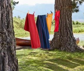 Outdoorový uterák, cca 50 x 100 cm