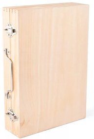 Kovové náradie v drevenom kufríku