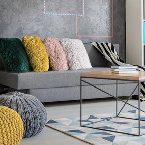 CHLPATÁ DEKORAČNÁ OBLIEČKA NA VANKÚŠ CELIA 40X40 CM TMAVOMODRÁ