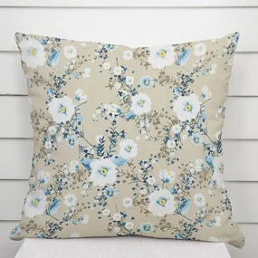 Biante Bavlnená obliečka na vankúš Sandra SA-552 Modré popínavé kvety na béžovom 60 x 60 cm