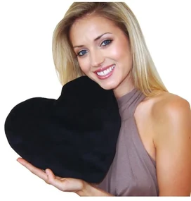 Vankúš 40X45 srdce čierne EMI