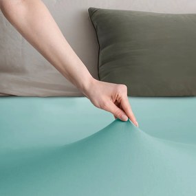 Tyrkysová napínacia plachta jersey 120x200 cm Amber – Restilo