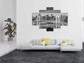 Obraz - Veľkomesto so žltou vežou (150x105 cm)