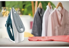 Tefal - Naparovacia žehlička EXPRESS STEAM 2400W/230V tyrkysová