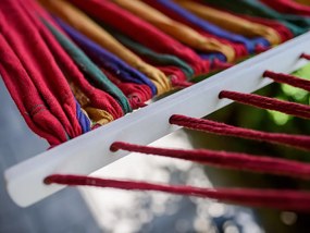 Farebná hojdacia sieť HAMAK pre 2 osoby 190x150 cm