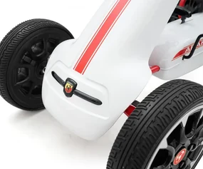 Šlapacia motokára Abarth biela