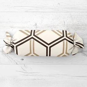 Biante Vankúš valec bonbon Sandra SA-558 Hnedé hexagóny na krémovom 15x40 cm