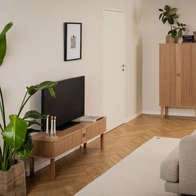 TV skrinka Langley 140 cm dub prírodný