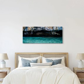 Obraz vody a skál (120x50 cm)