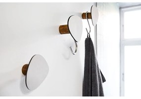 Svetlosivý nástenný oceľový háčik Dot S Nupo – LIND DNA