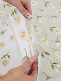 Bavlnená obliečka na vankúš Renforcé 40 × 60 cm - Sedmokrásky sivozelené/biele