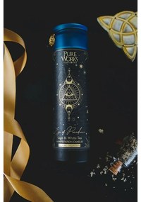 Arome Organická svieca Sage & White Tea 300 g vo farebnom vysokom pohári so strapcom