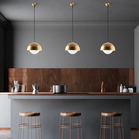 Závesné svietidlo v zlatej farbe so skleneným tienidlom ø 20 cm Camgoz – Opviq lights