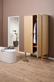 Šatní skříň Langley lakovaný dub přírodní