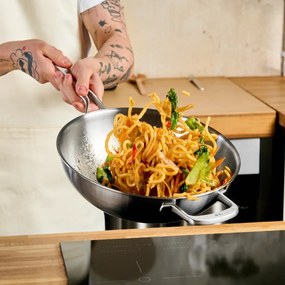 Wok antikoro panvica s pokrievkou ø 30 cm Lucca 3.0 – FABINI