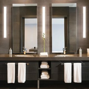 Čierne nástenné svietidlo SULION Caspio, dĺžka 90 cm