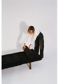 Posteľ v horčicovohnedej farbe Next – Karup Design