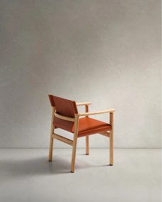 Koňakovohnedá jedálenská stolička s podrúčkami z jaseňového dreva Jan – Kave Home