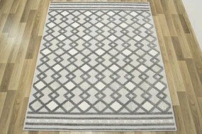 Šnúrkový koberec Stella D418A - Romby Aztec sivý / strieborný