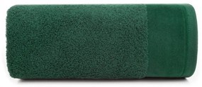 Hladký uterák JULITA v zelenej farbe s jemným detailom na okraji Šírka: 50 cm | Dĺžka: 90 cm