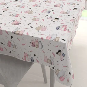Biante Detský bavlnený obdĺžnikový obrus Sandra SA-654 Mačací svet ružovo-hnedý na bielom 50x100 cm