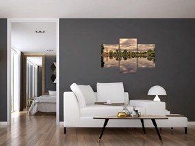 Obraz jazera a stromov (90x60 cm)