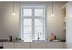 Kovové LED závesné svietidlo so skleneným tienidlom v mosadznej farbe ø 12 cm Audrey – UMAGE