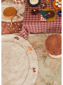 Béžový prateľný ručne tkaný bavlnený detský koberec ø140 cm Chanterelle – Lorena Canals