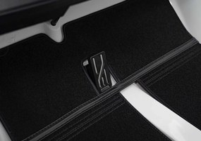 Ramiz Vozidlo Mercedes Benz G63 AMG XXL Biela