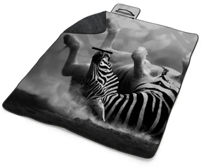 Sablio Plážová deka Válajúca sa zebra: 200x140 cm
