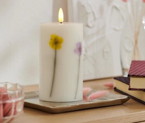 LED sviečka z pravého vosku so sušenými kvetmi