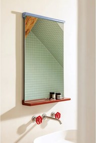 Nástenné zrkadlo s poličkou s dreveným rámom 50x75 cm Lun – noo.ma