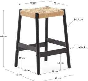Čierne/v prírodnej farbe barové stoličky v súprave 2 ks z dubového dreva (výška sedadla 66 cm) Yalia – Kave Home