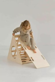 Šmykľavka - lezecká stena prírodná stredná