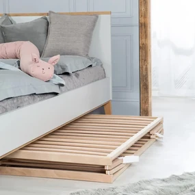 Skladacia postieľka na kolieskach v prírodnej farbe 60x120 cm Fold up – Roba
